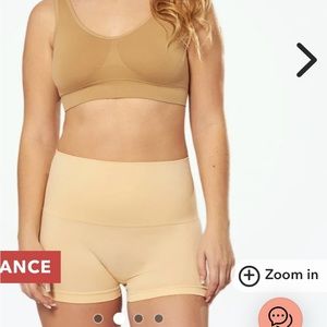 Shapermint Essentials Everyday Smoothing Short L